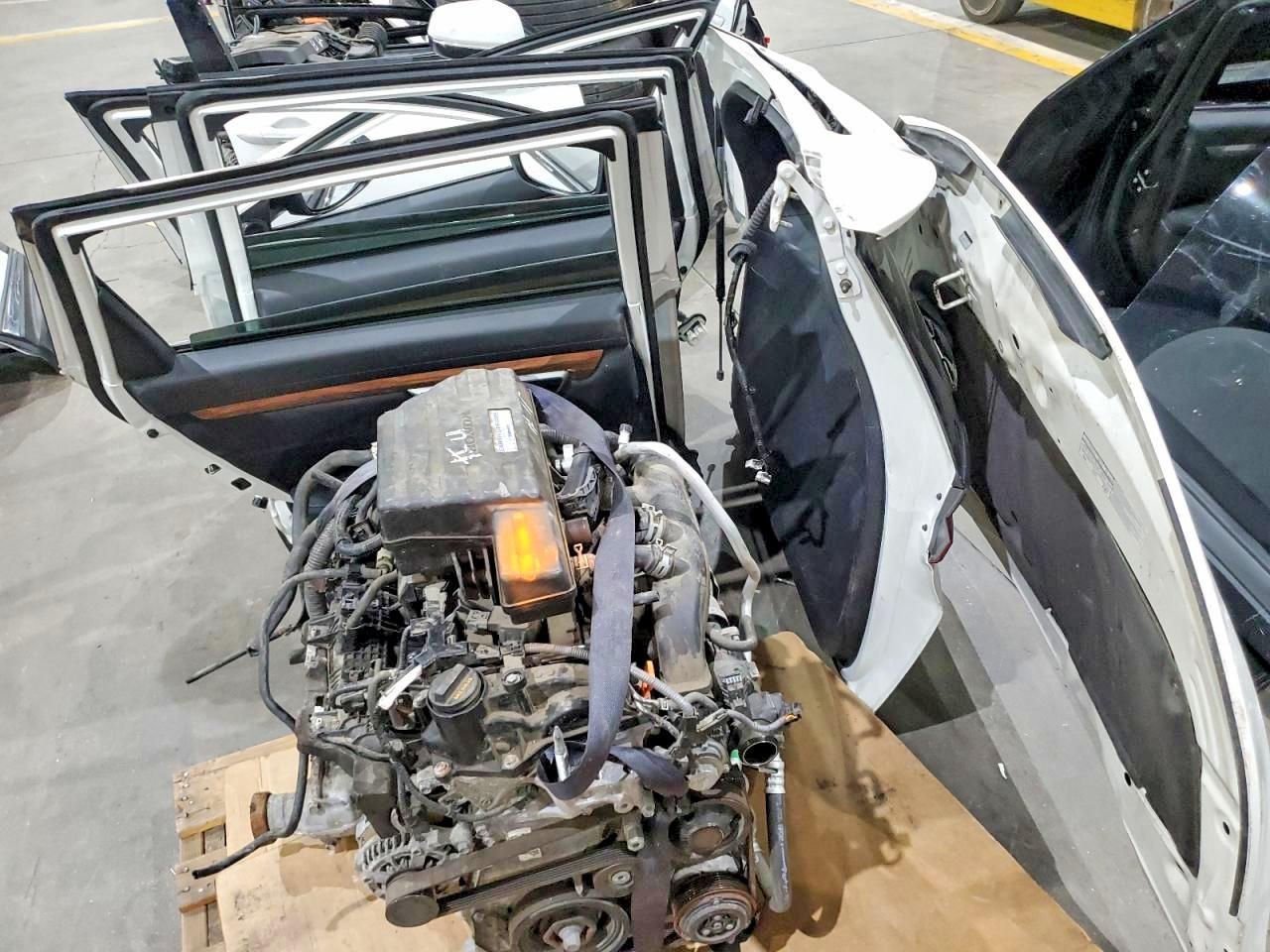 2018 HONDA CR-V