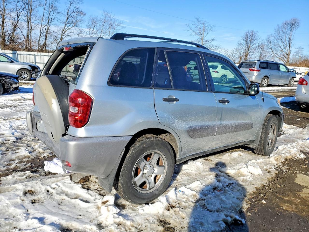 2004 TOYOTA RAV4