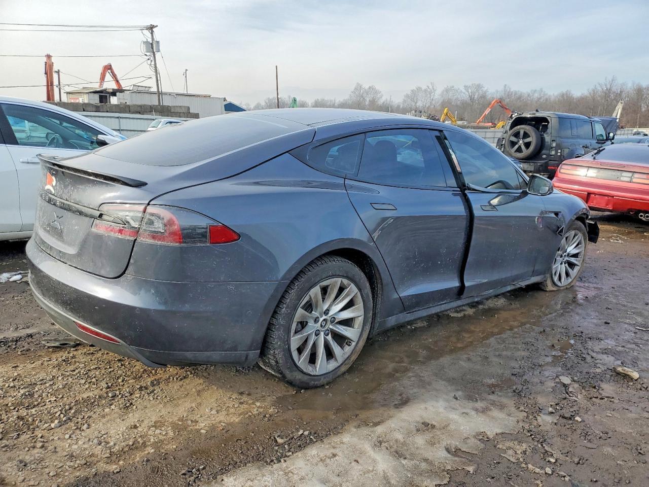 2016 TESLA MODEL S