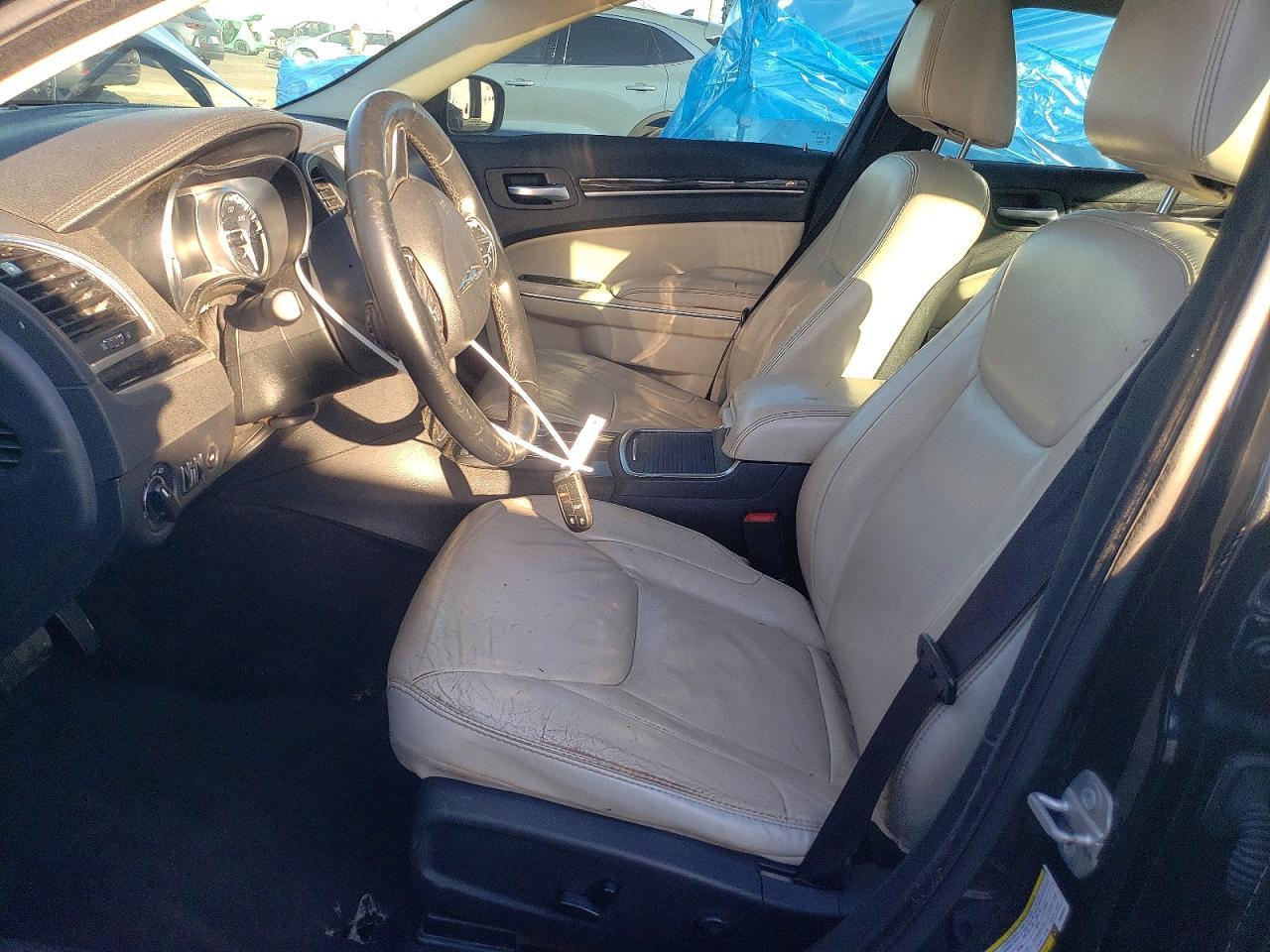 2015 CHRYSLER 300