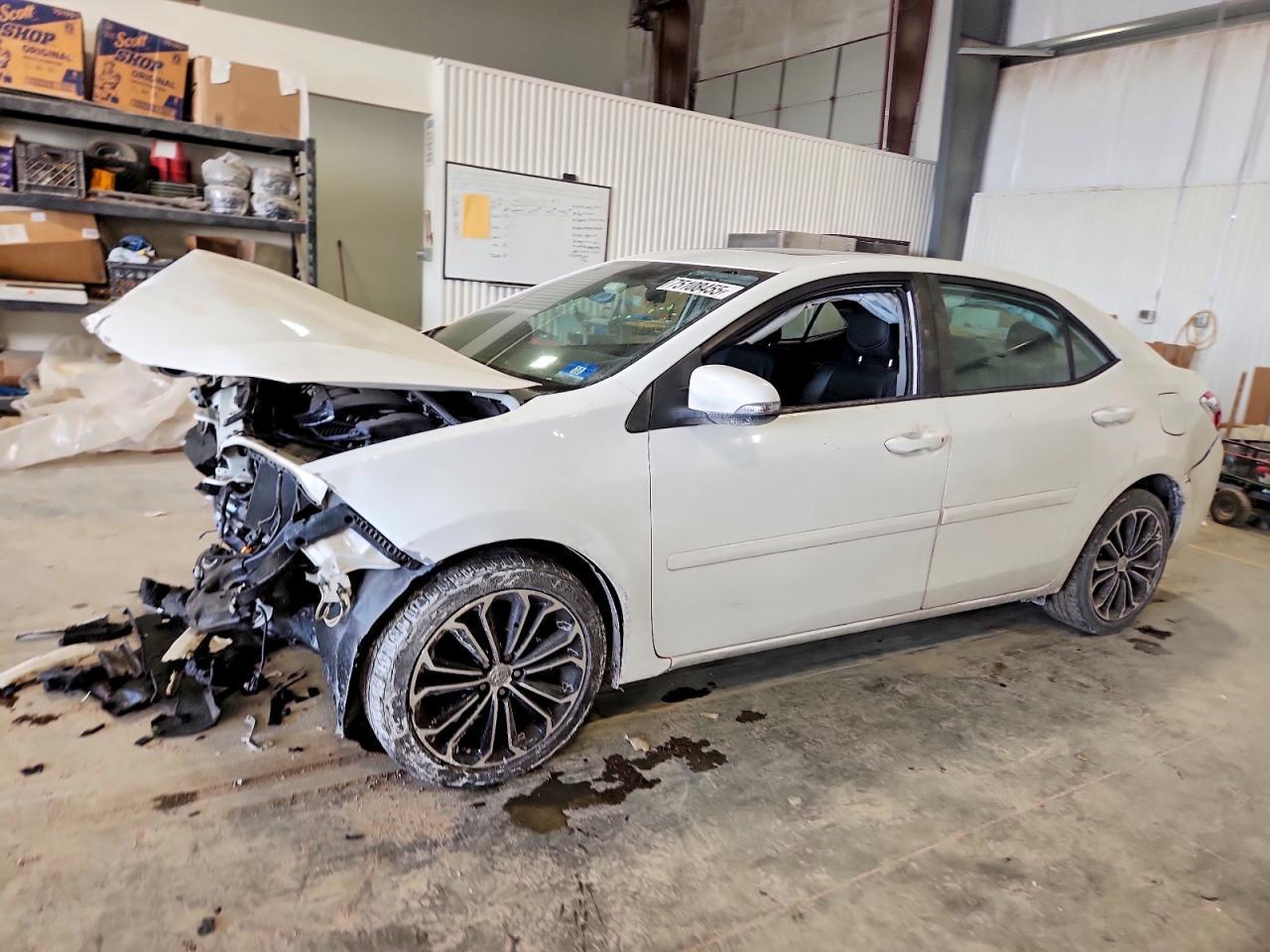 2016 TOYOTA COROLLA