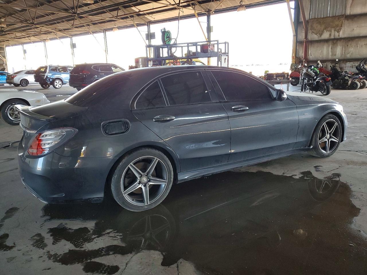 2016 MERCEDES-BENZ C-CLASS