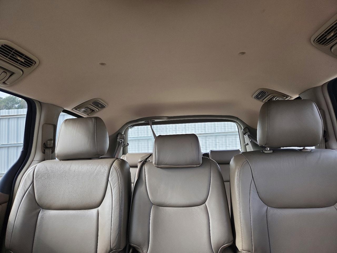 2004 TOYOTA SIENNA