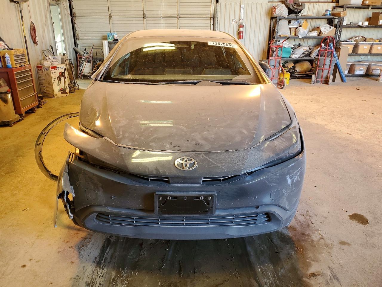 2023 TOYOTA PRIUS