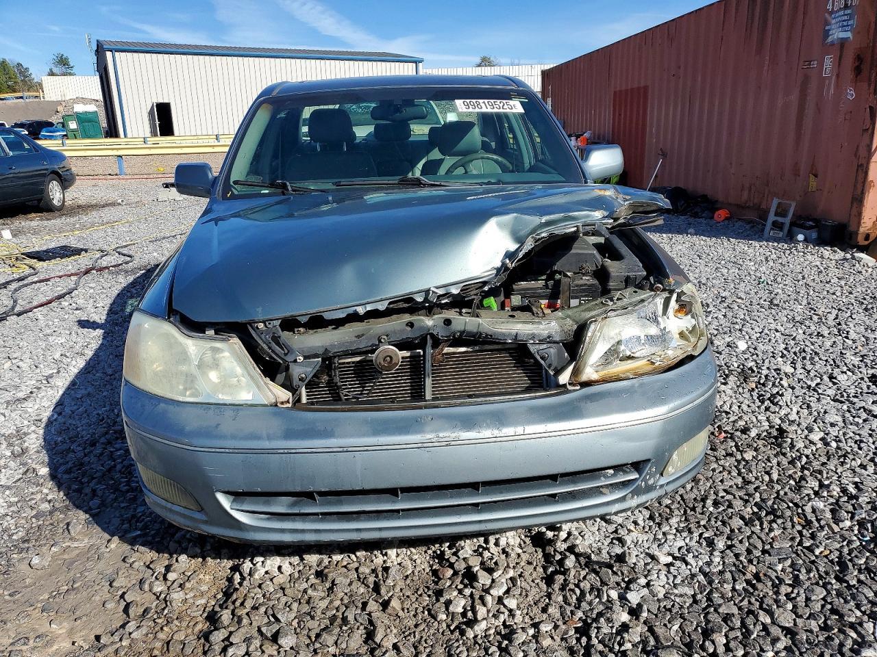 2002 TOYOTA Avalon