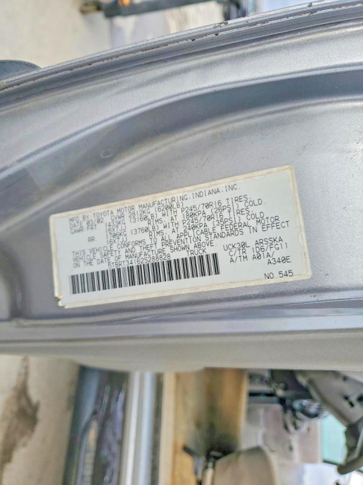 2002 TOYOTA TUNDRA