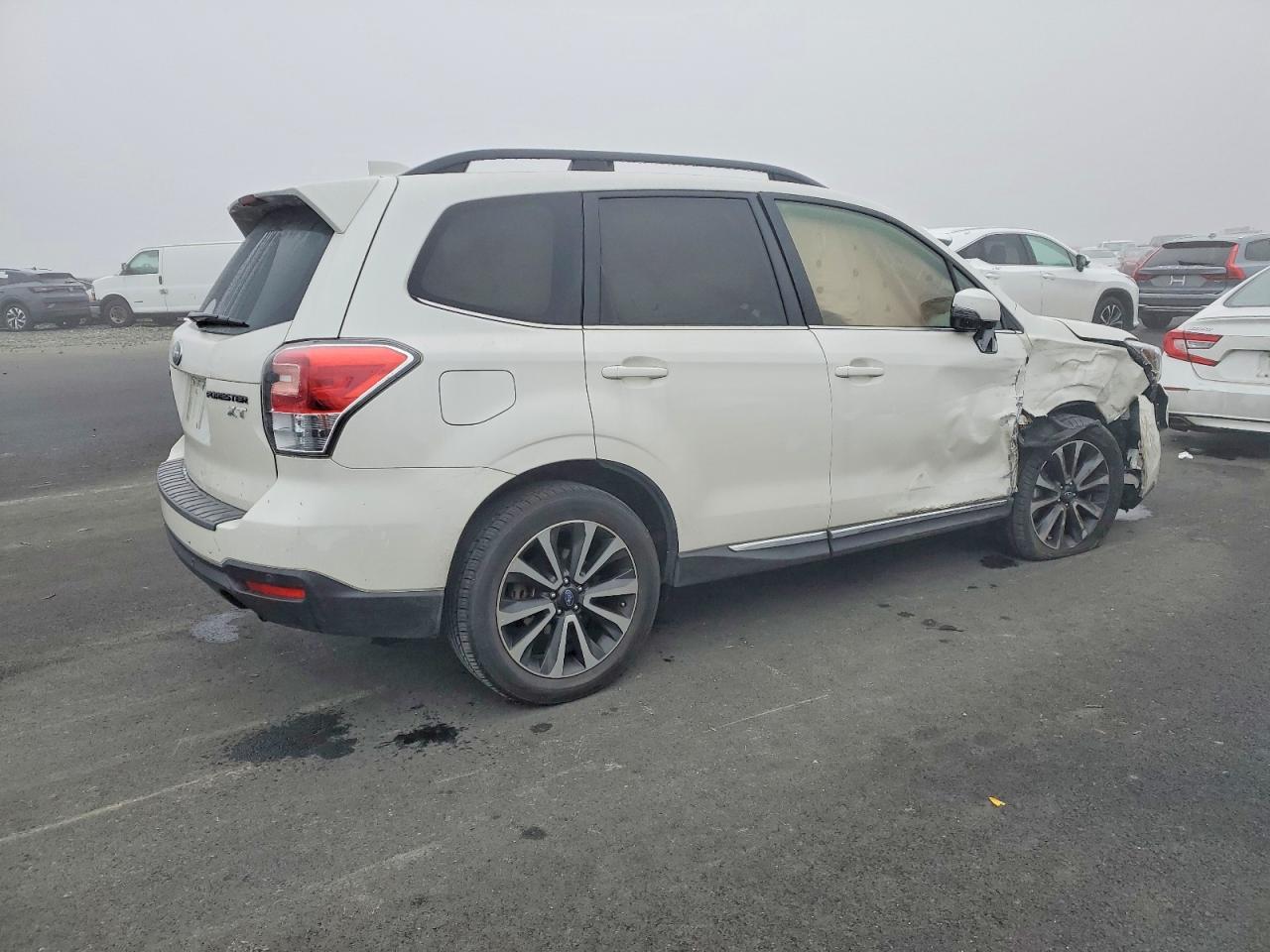 2017 SUBARU FORESTER