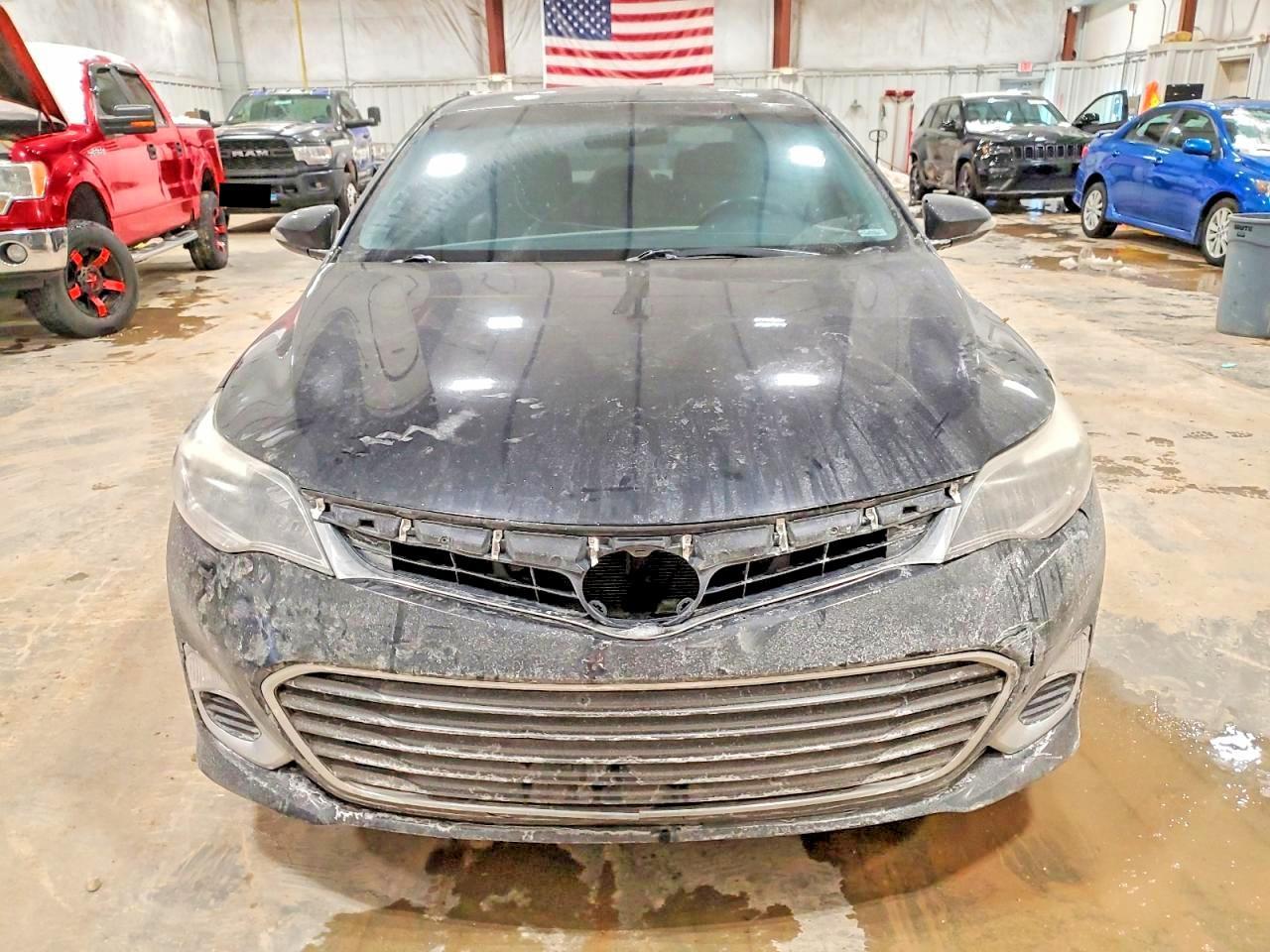 2014 TOYOTA Avalon