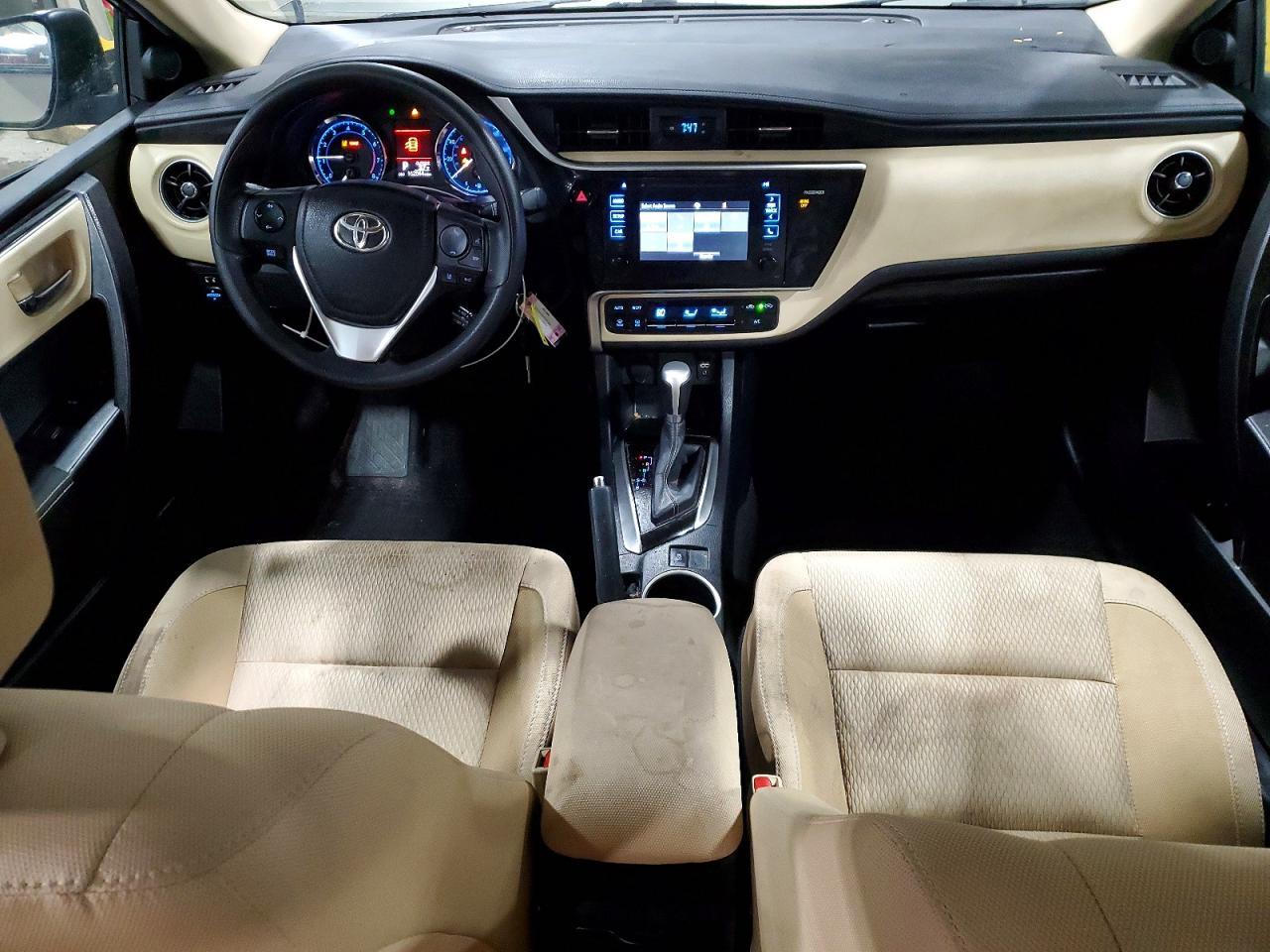 2017 TOYOTA COROLLA