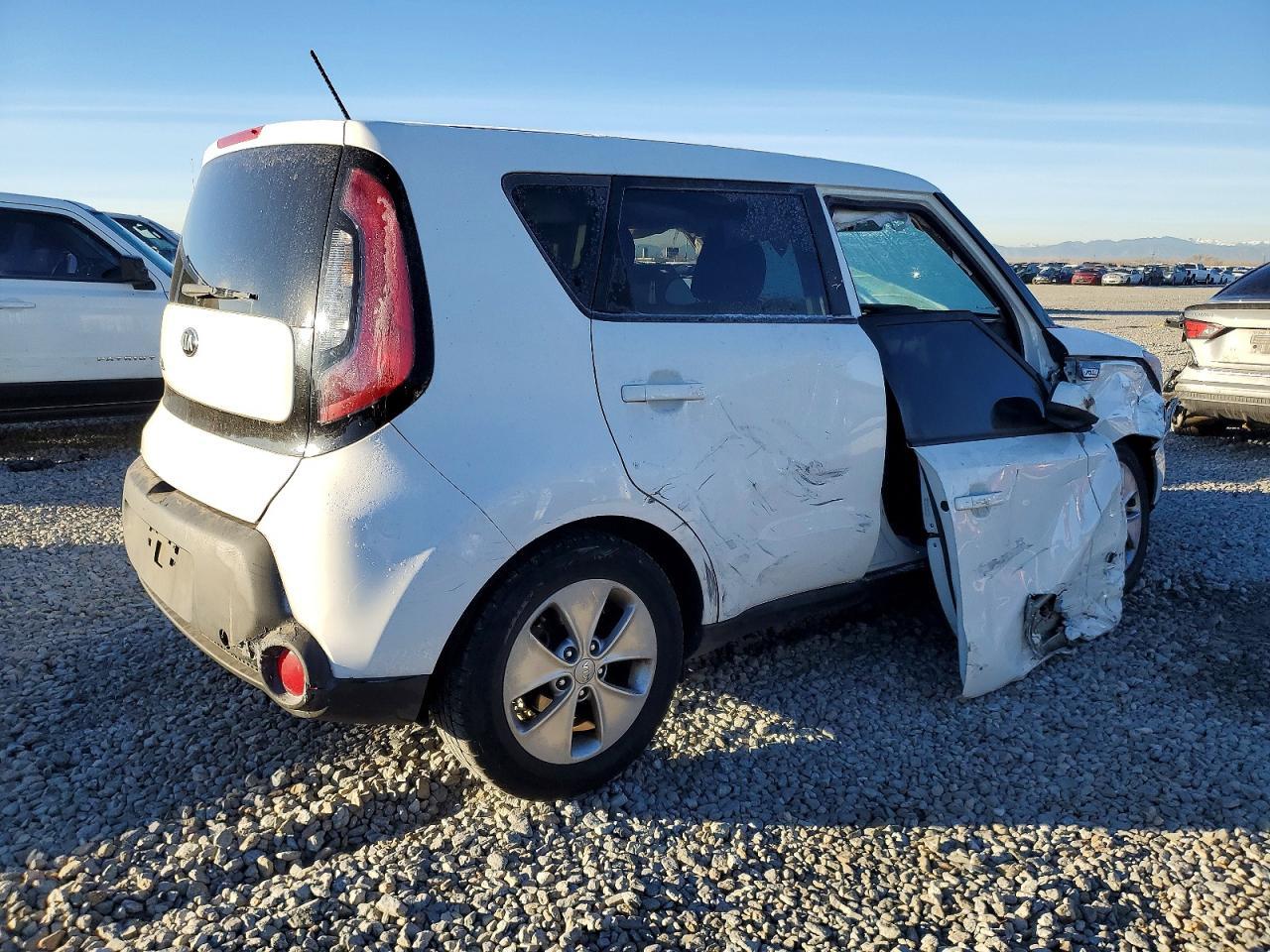 2016 KIA SOUL