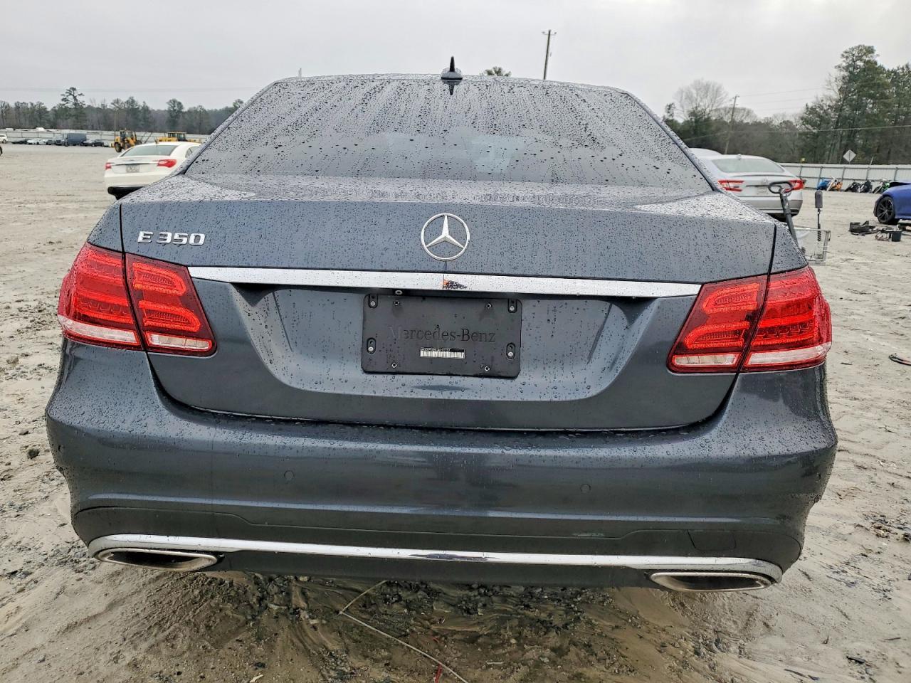 2016 MERCEDES-BENZ E-Class