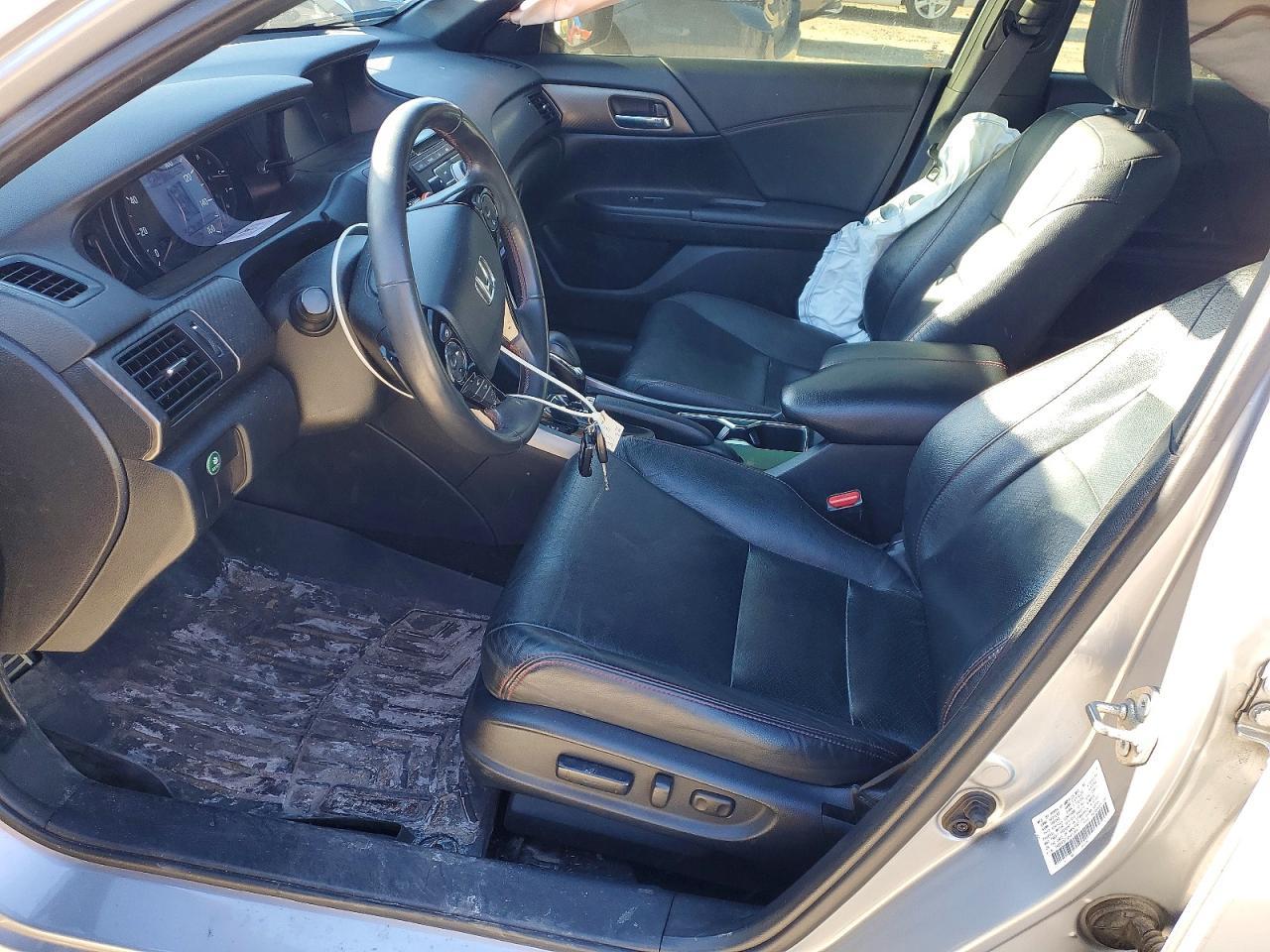 2017 HONDA ACCORD