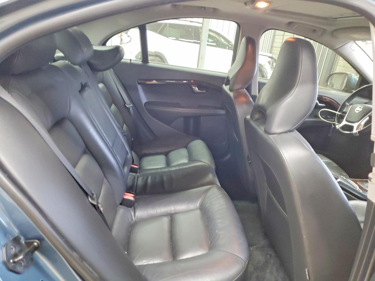 2012 VOLVO S80