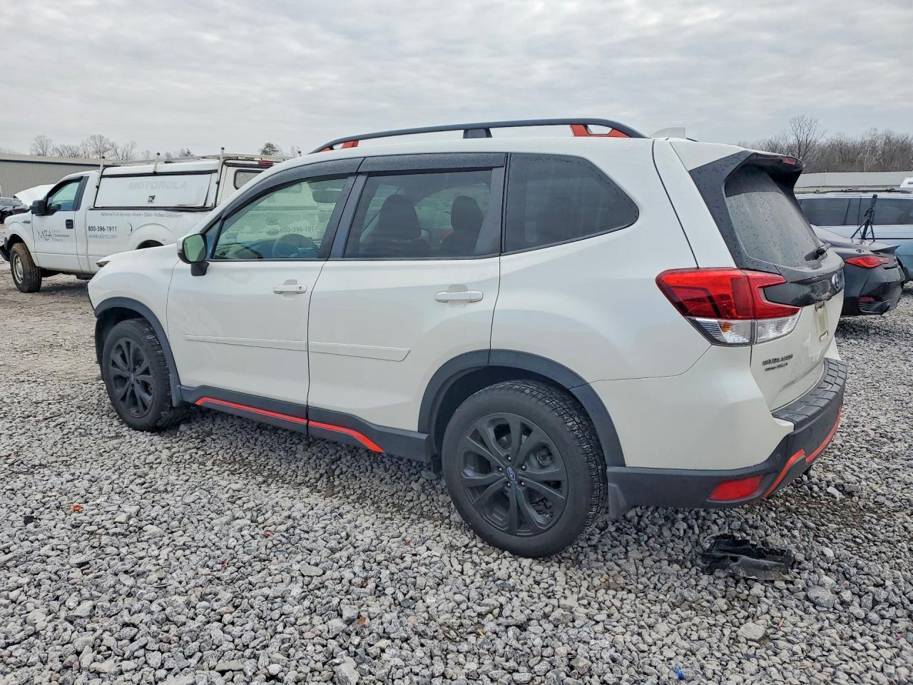2020 SUBARU FORESTER