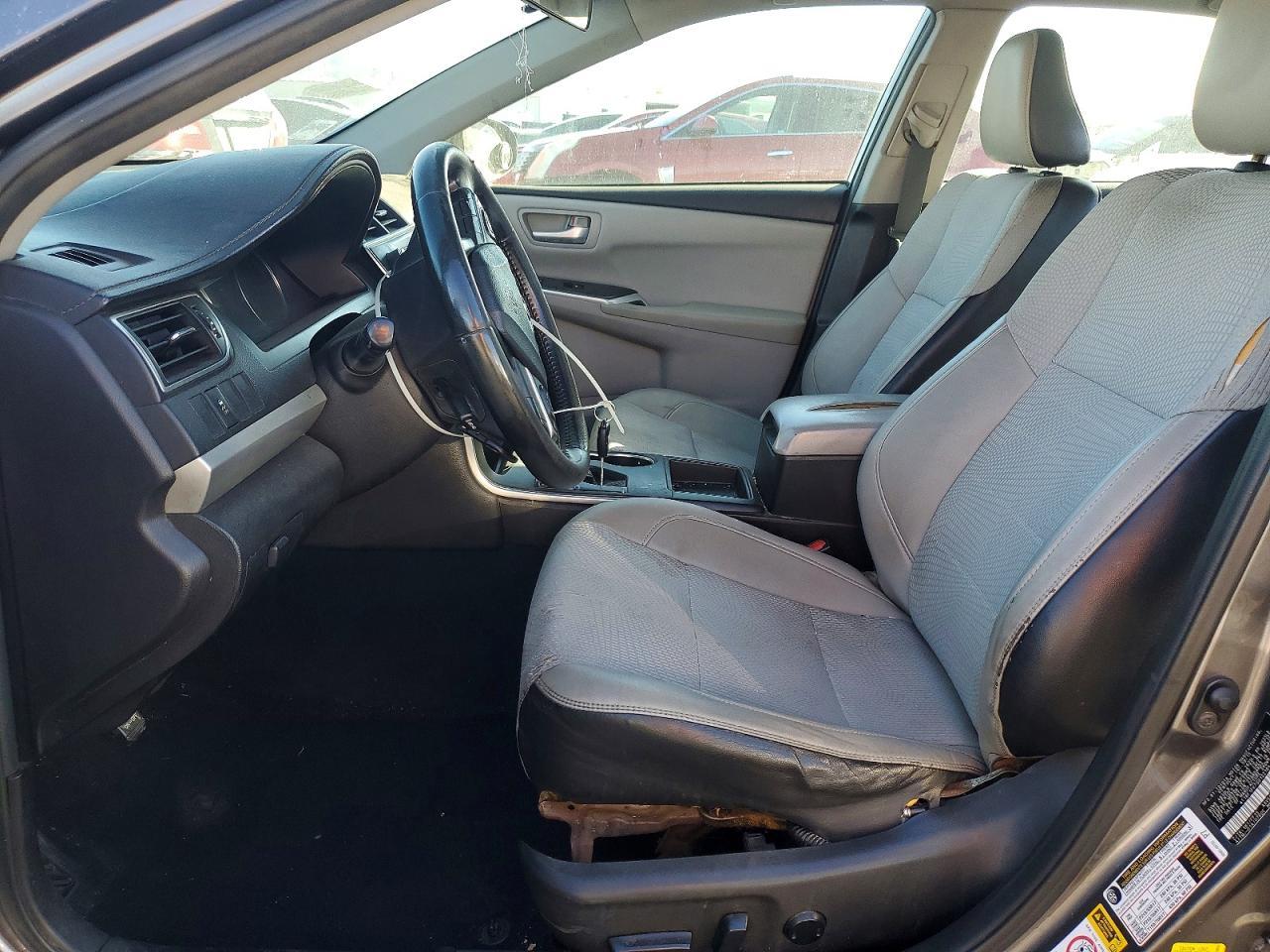 2016 TOYOTA CAMRY