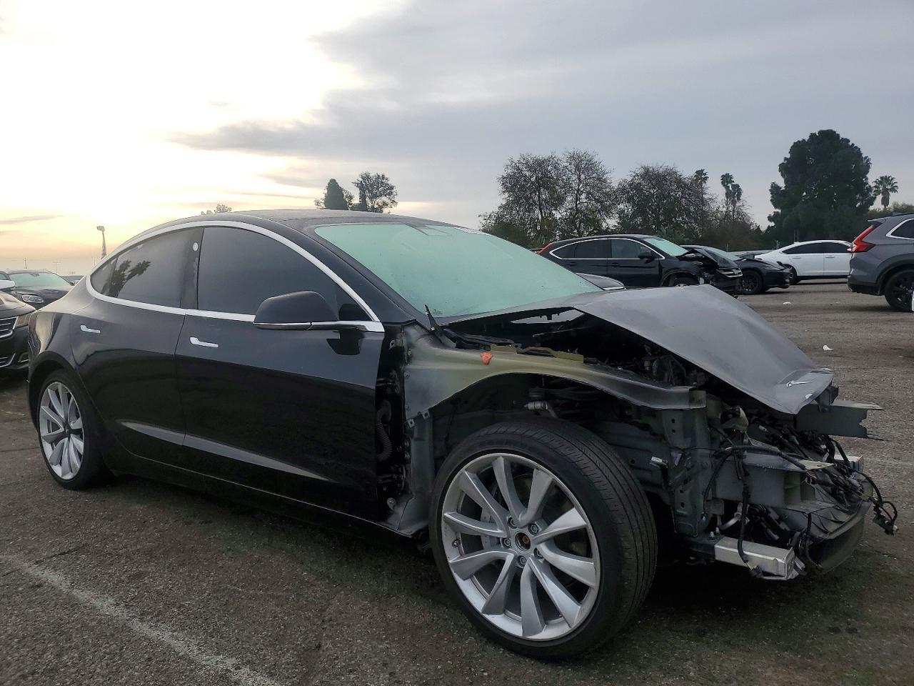 2020 TESLA MODEL 3