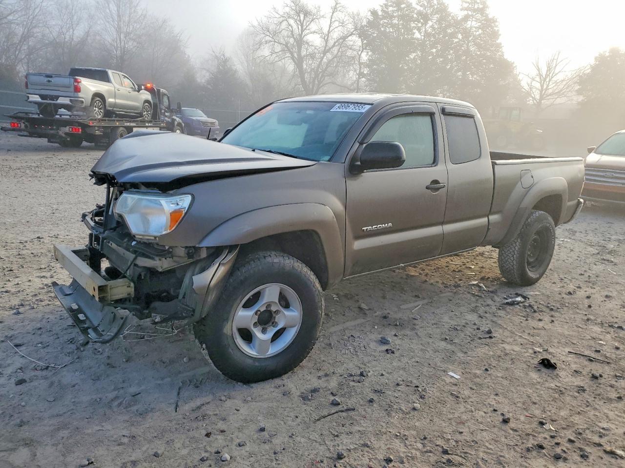 2012 TOYOTA TACOMA