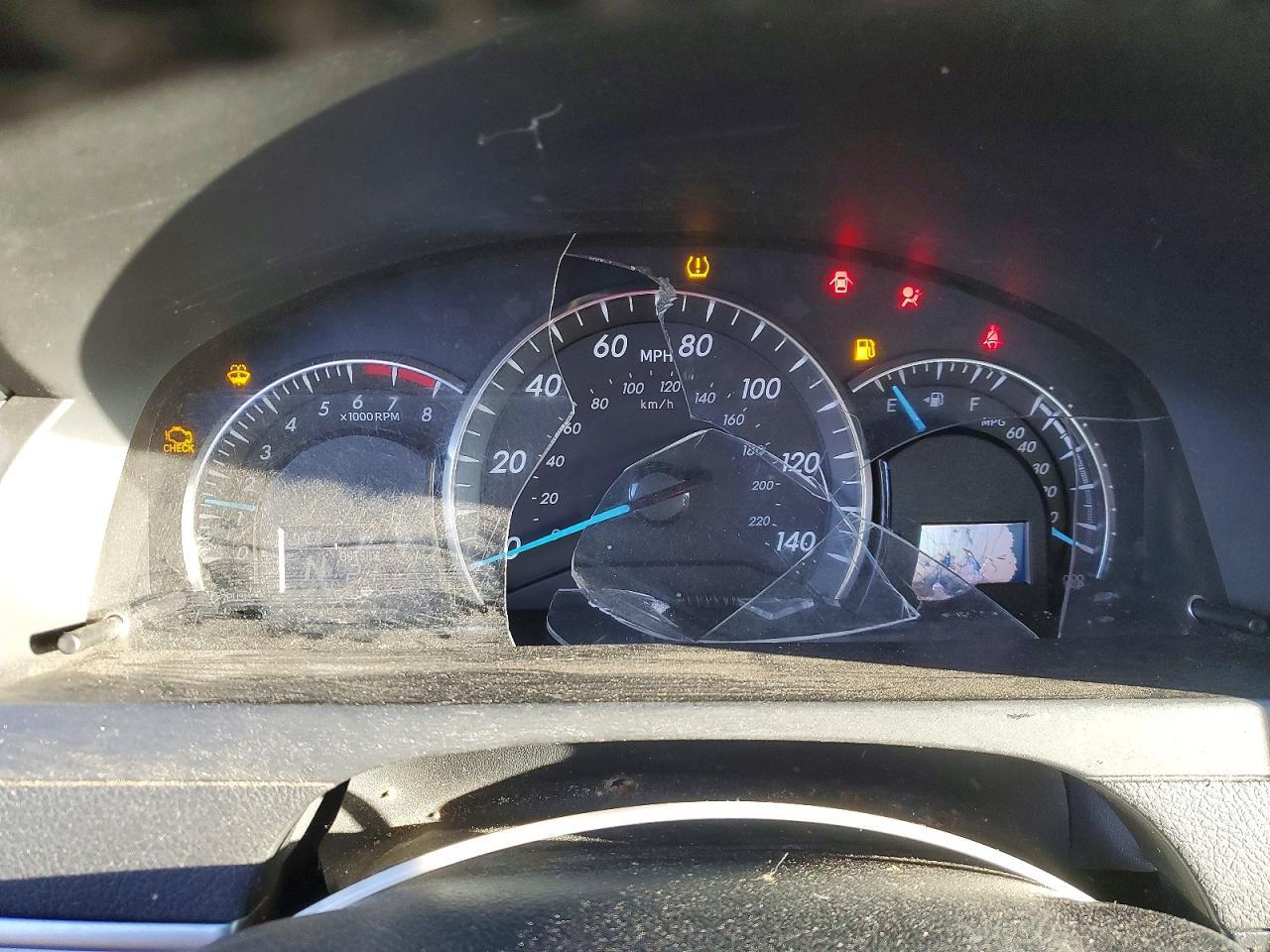 2012 TOYOTA CAMRY
