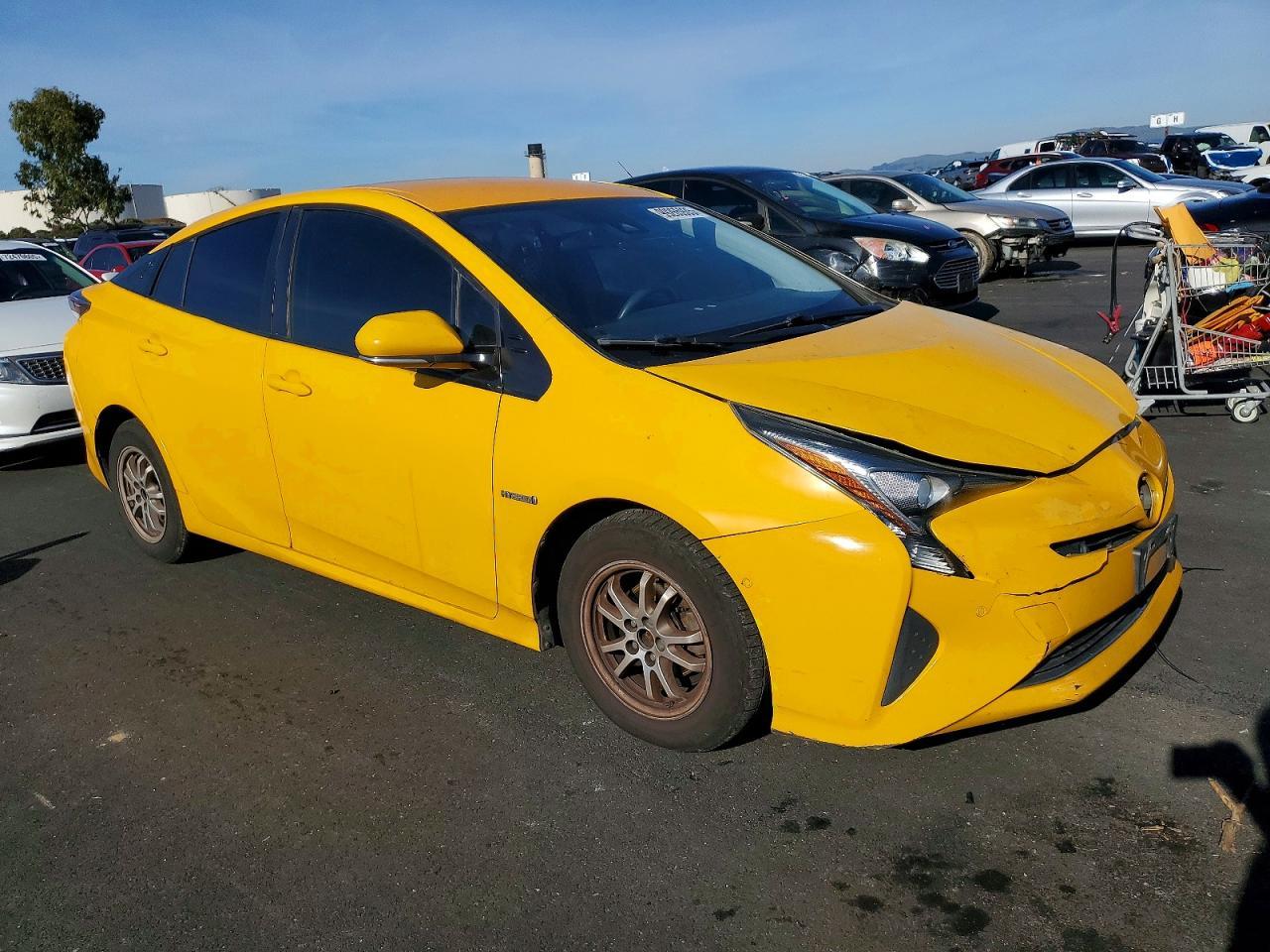 2018 TOYOTA PRIUS
