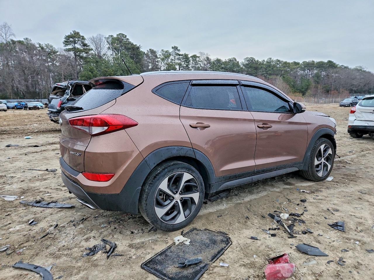 2016 HYUNDAI TUCSON