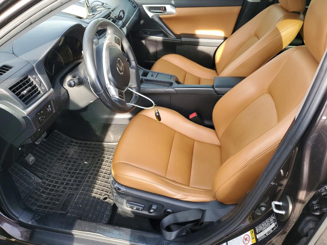 2012 LEXUS CT 200