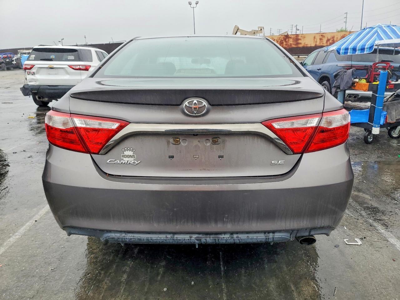 2015 TOYOTA CAMRY