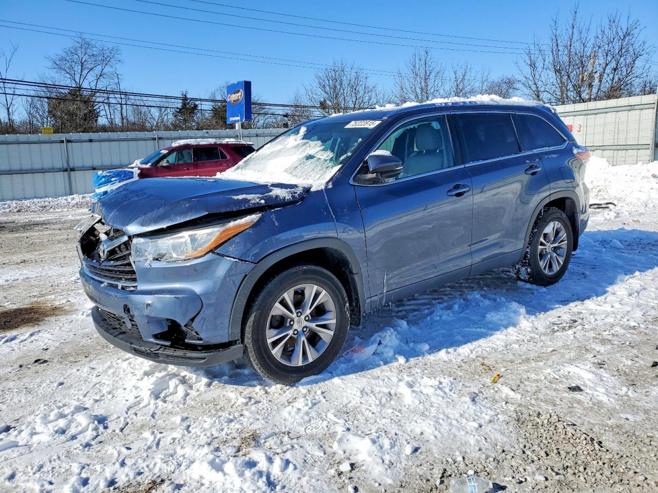 2015 TOYOTA HIGHLANDER