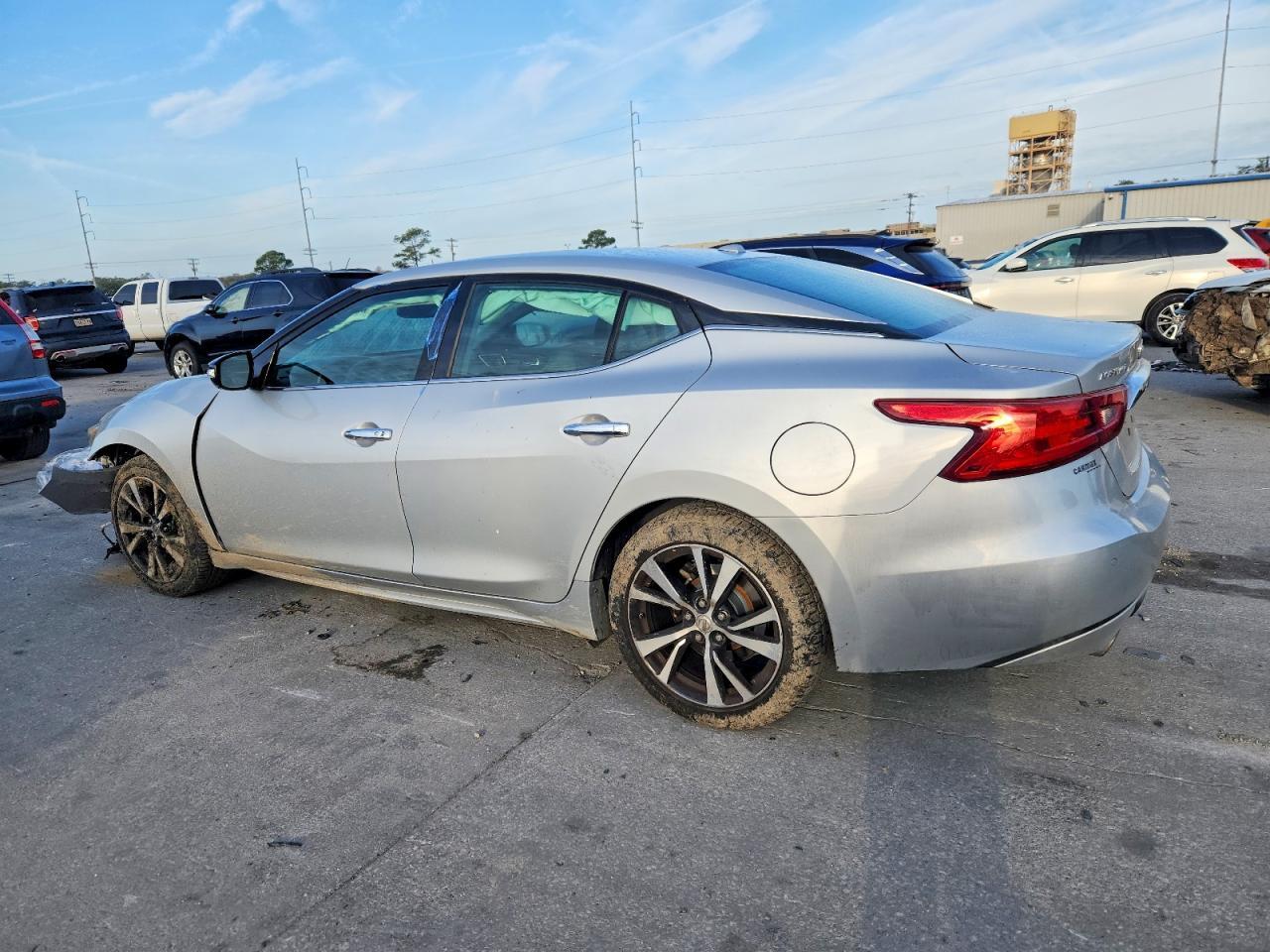 2018 NISSAN Maxima