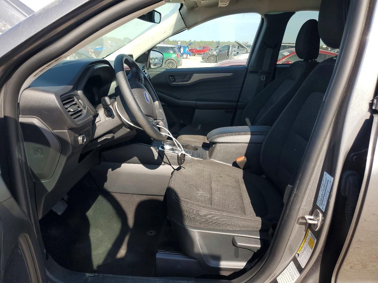 2025 FORD ESCAPE