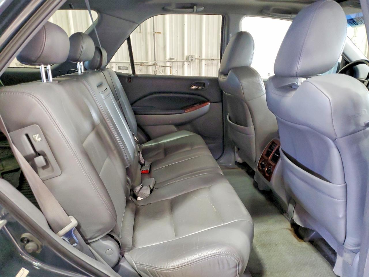 2004 ACURA MDX