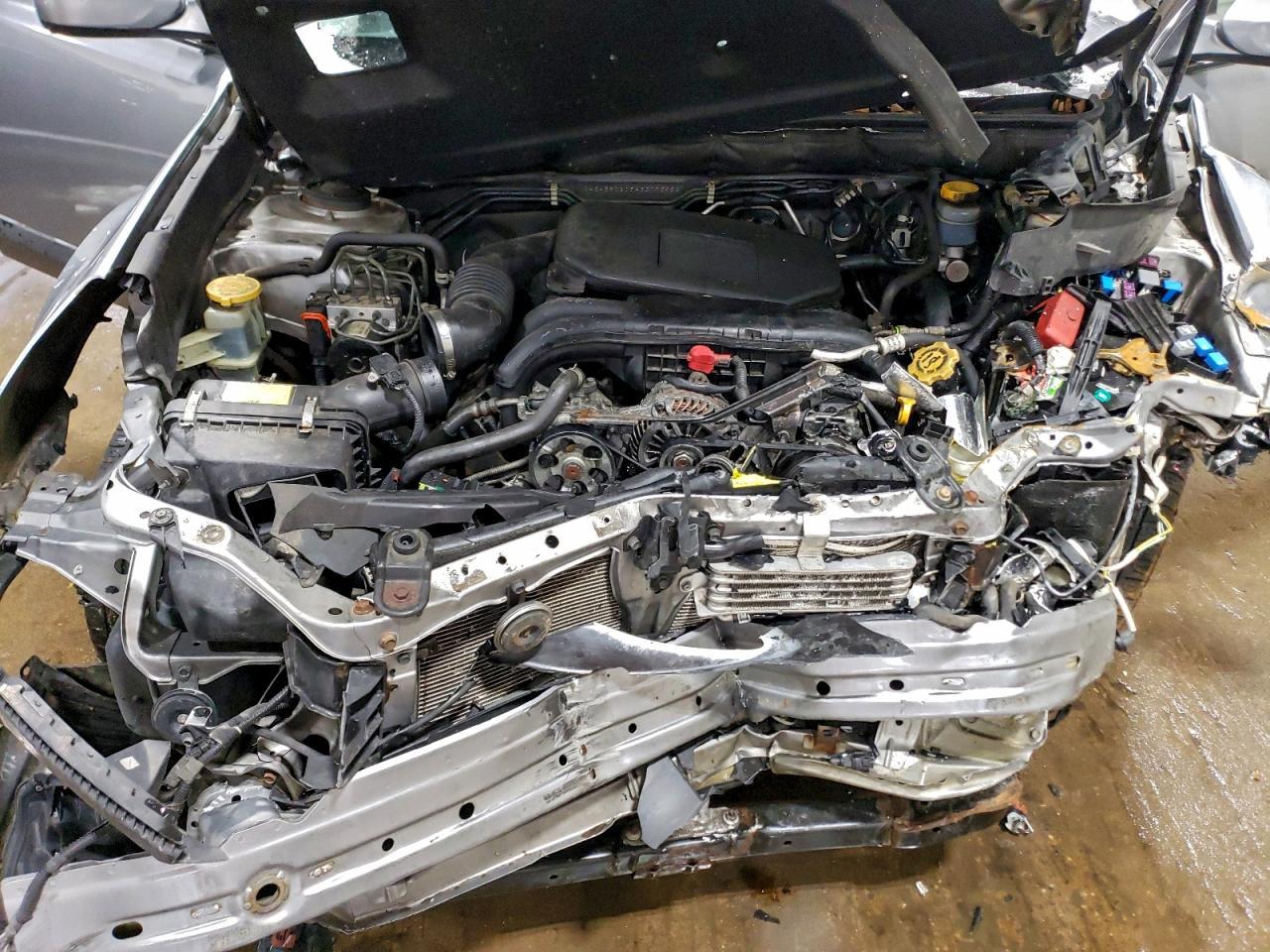 2010 SUBARU Outback