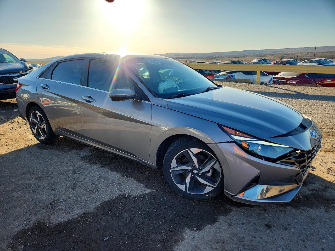 2022 HYUNDAI ELANTRA
