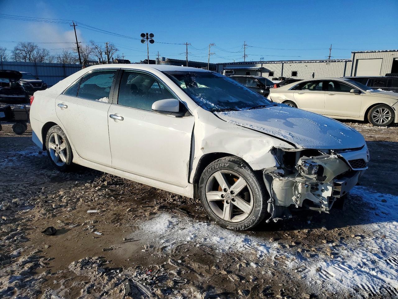 2012 TOYOTA CAMRY