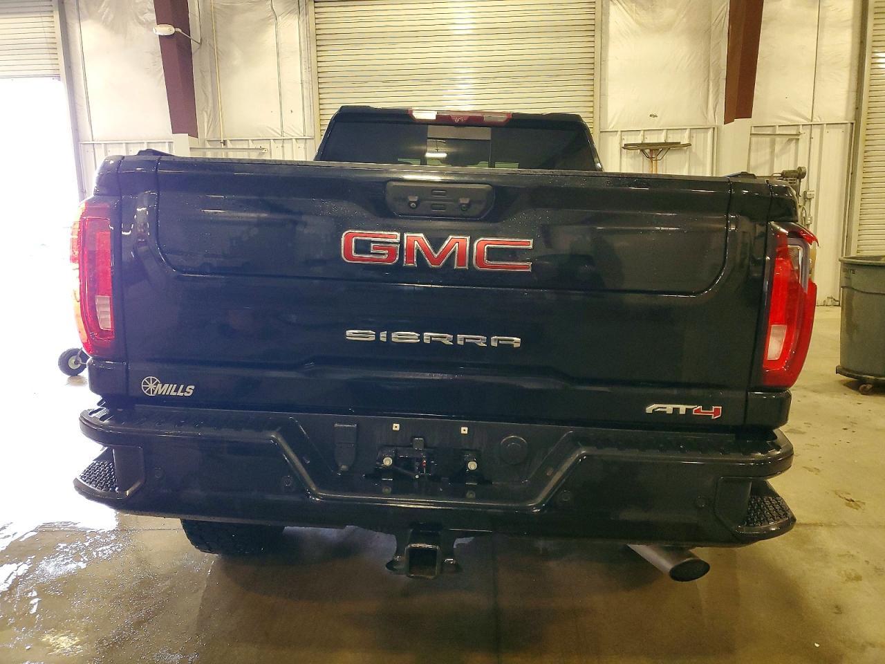 2022 GMC Sierra