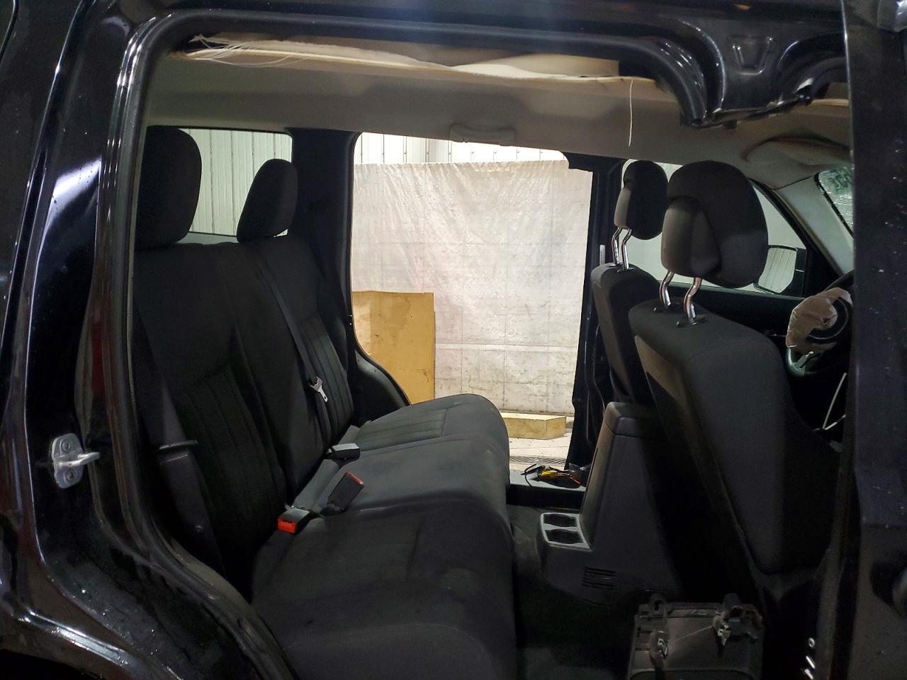 2012 JEEP Liberty