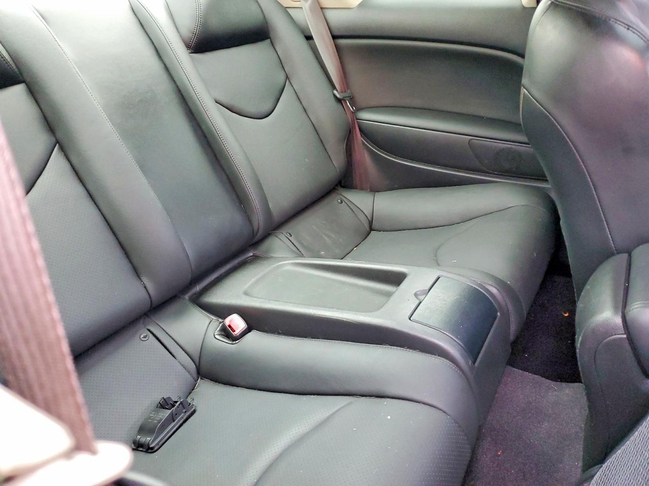 2013 INFINITI G37