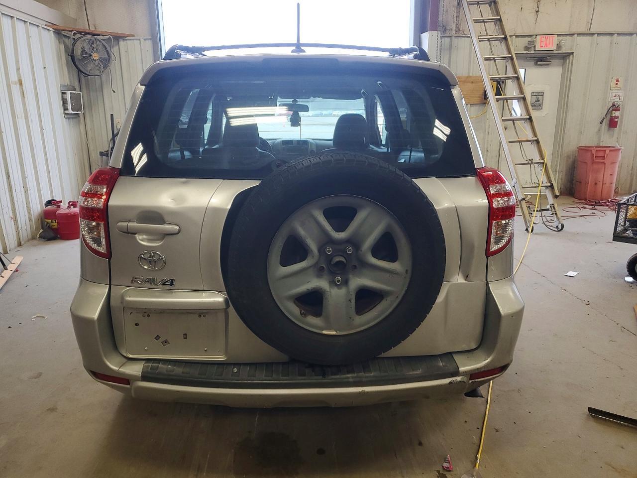 2011 TOYOTA RAV4
