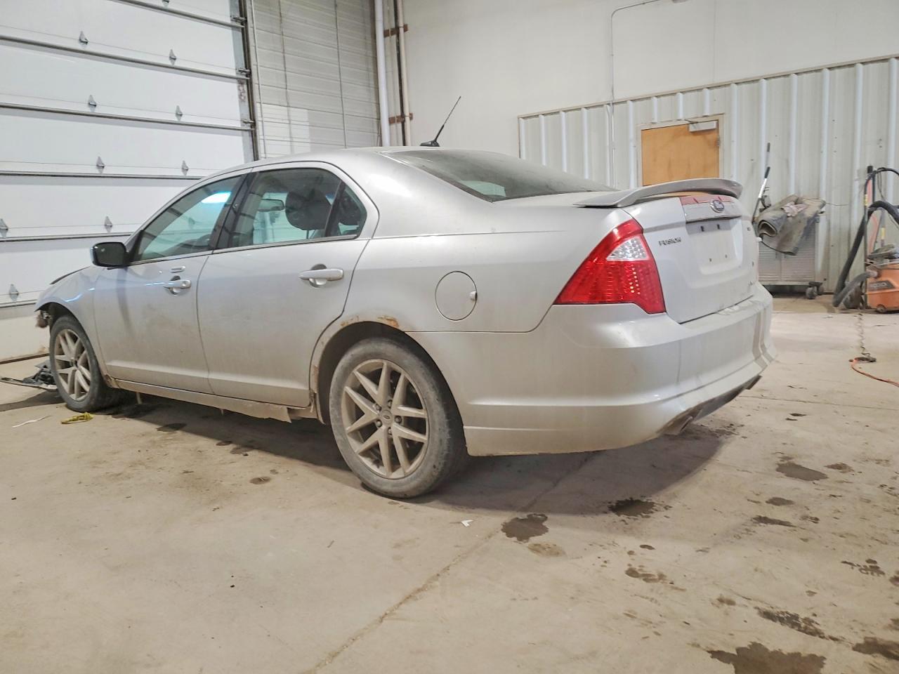 2011 FORD FUSION
