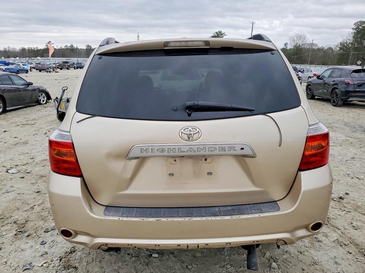 2010 TOYOTA HIGHLANDER