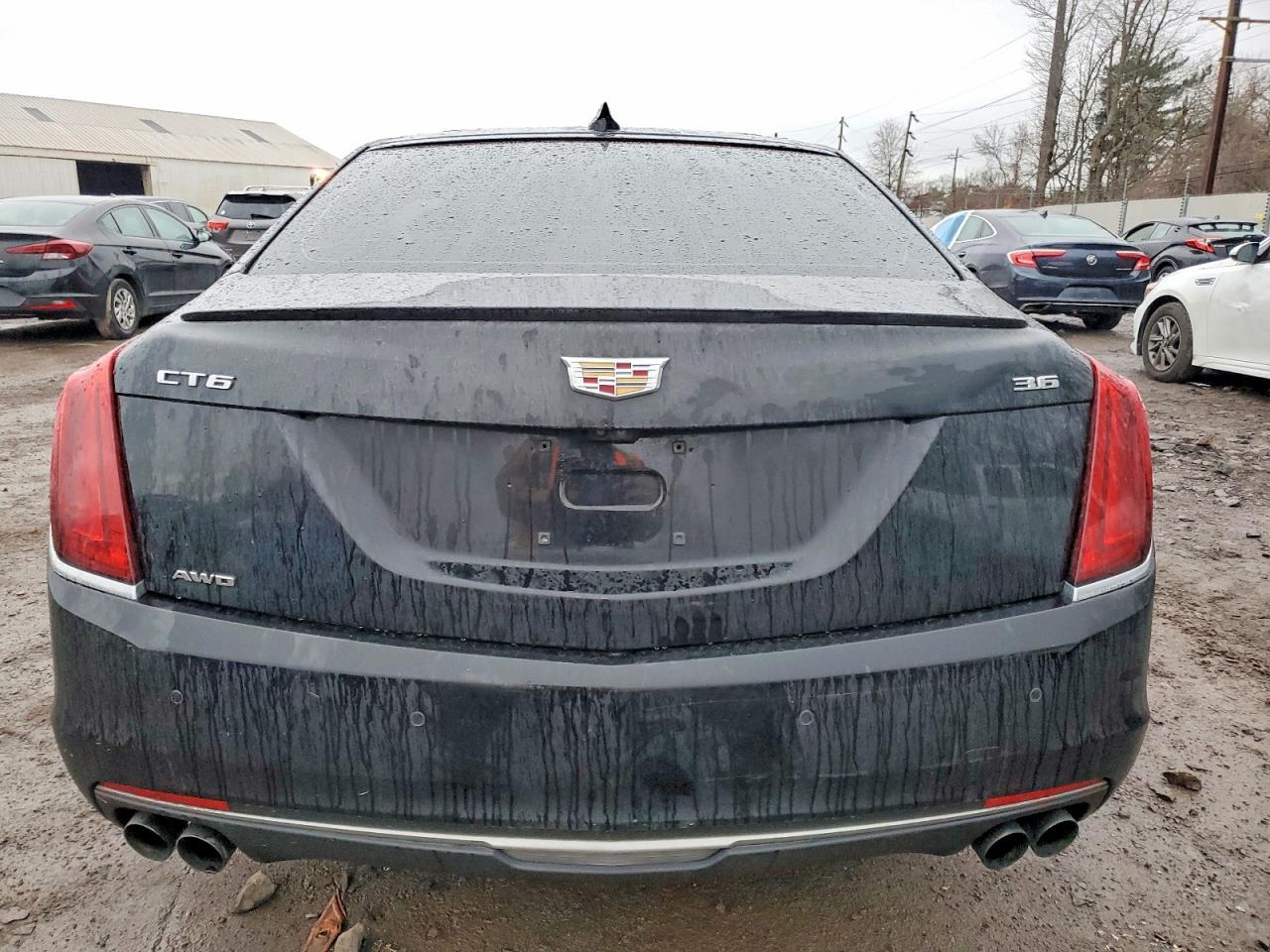 2017 CADILLAC CT6