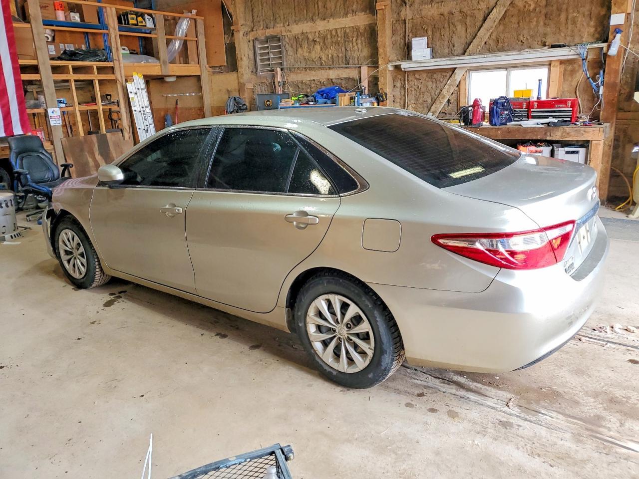2015 TOYOTA CAMRY