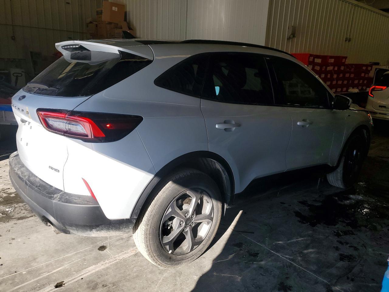 2025 FORD ESCAPE