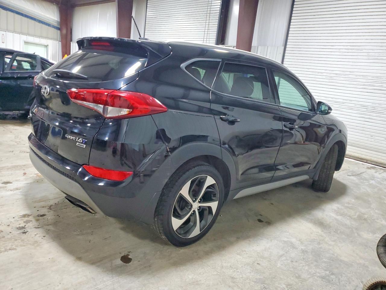 2017 HYUNDAI TUCSON