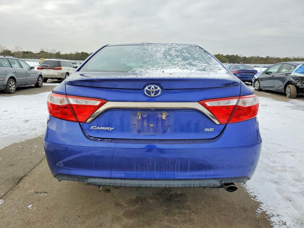 2015 TOYOTA CAMRY