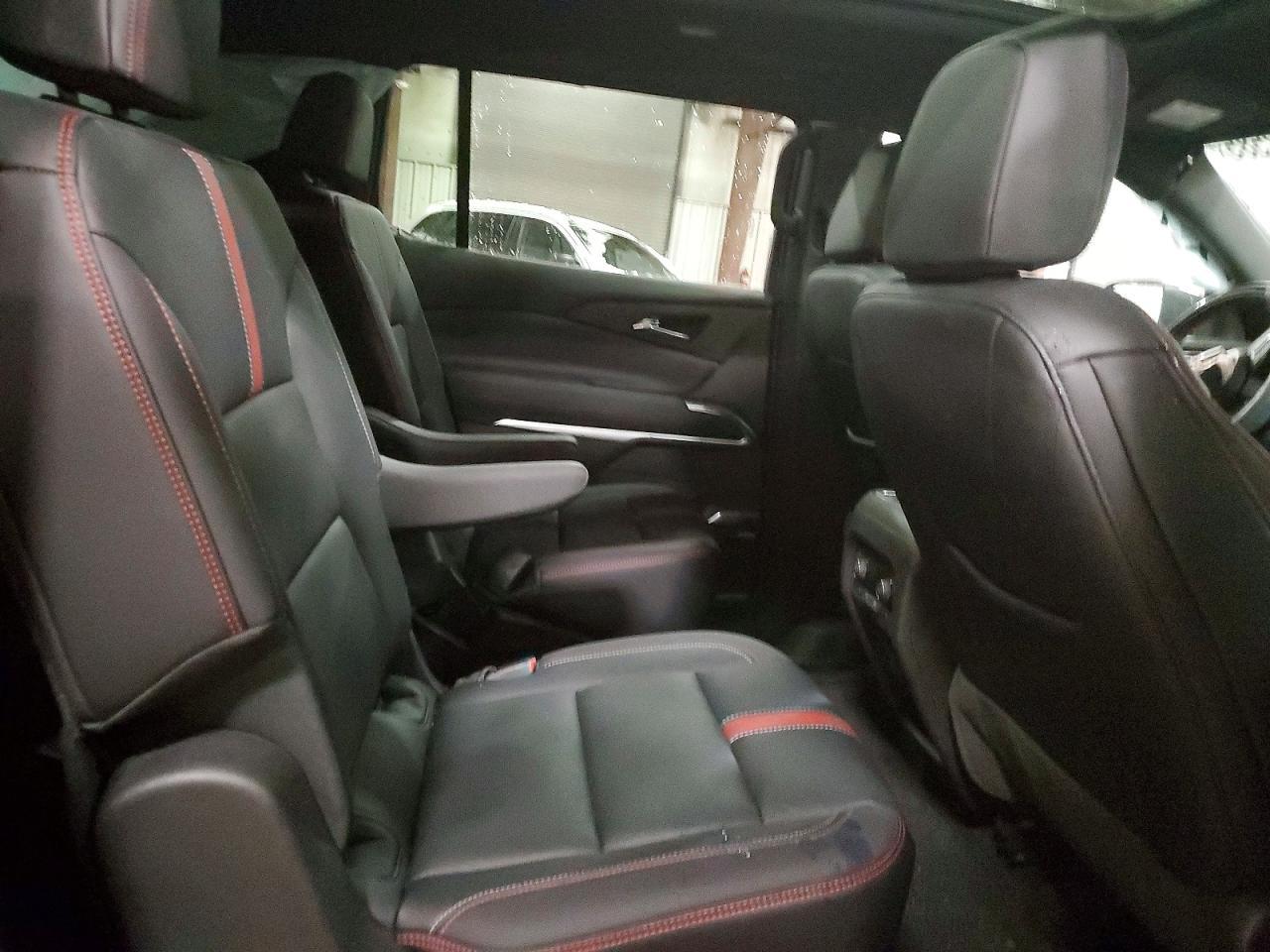 2025 CHEVROLET TRAVERSE