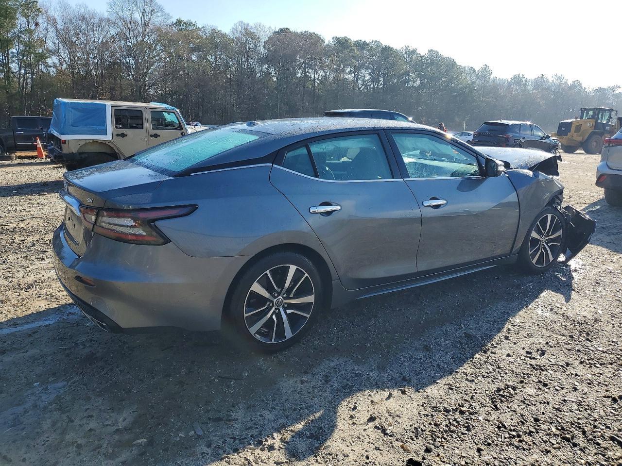2022 NISSAN Maxima