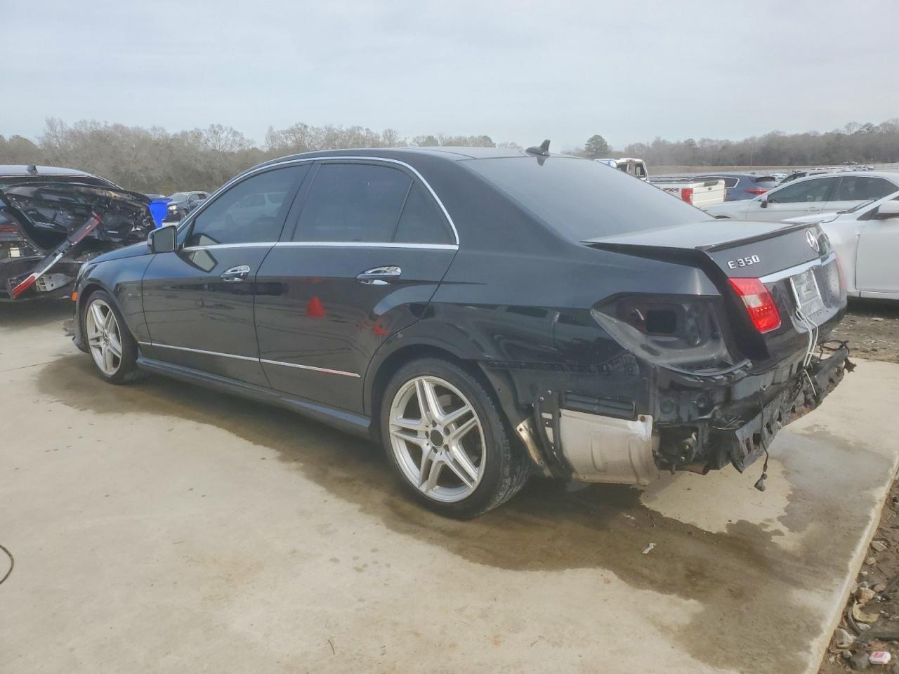 2011 MERCEDES-BENZ E-Class