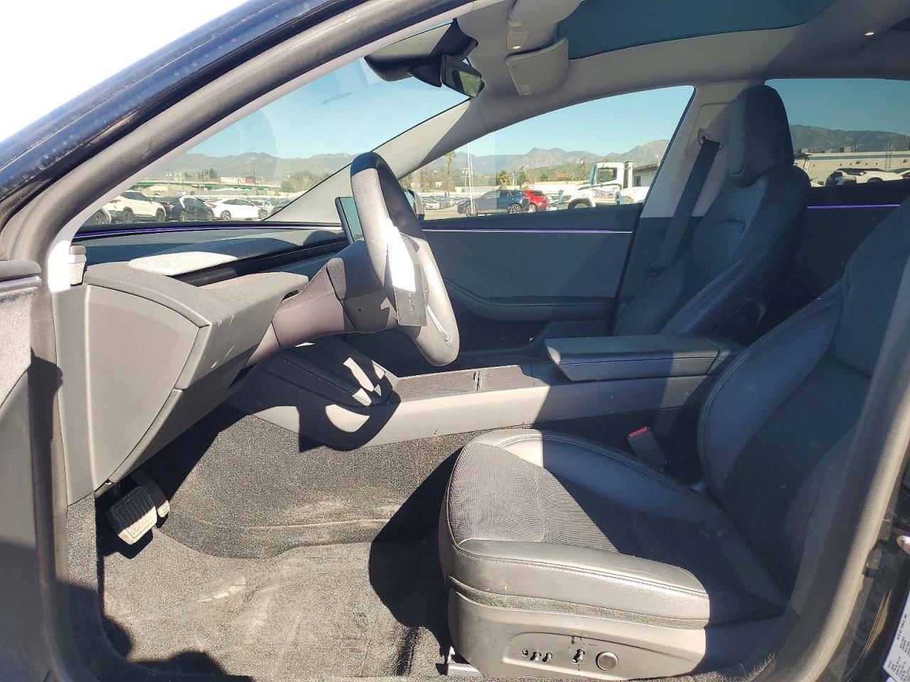 2024 TESLA MODEL 3