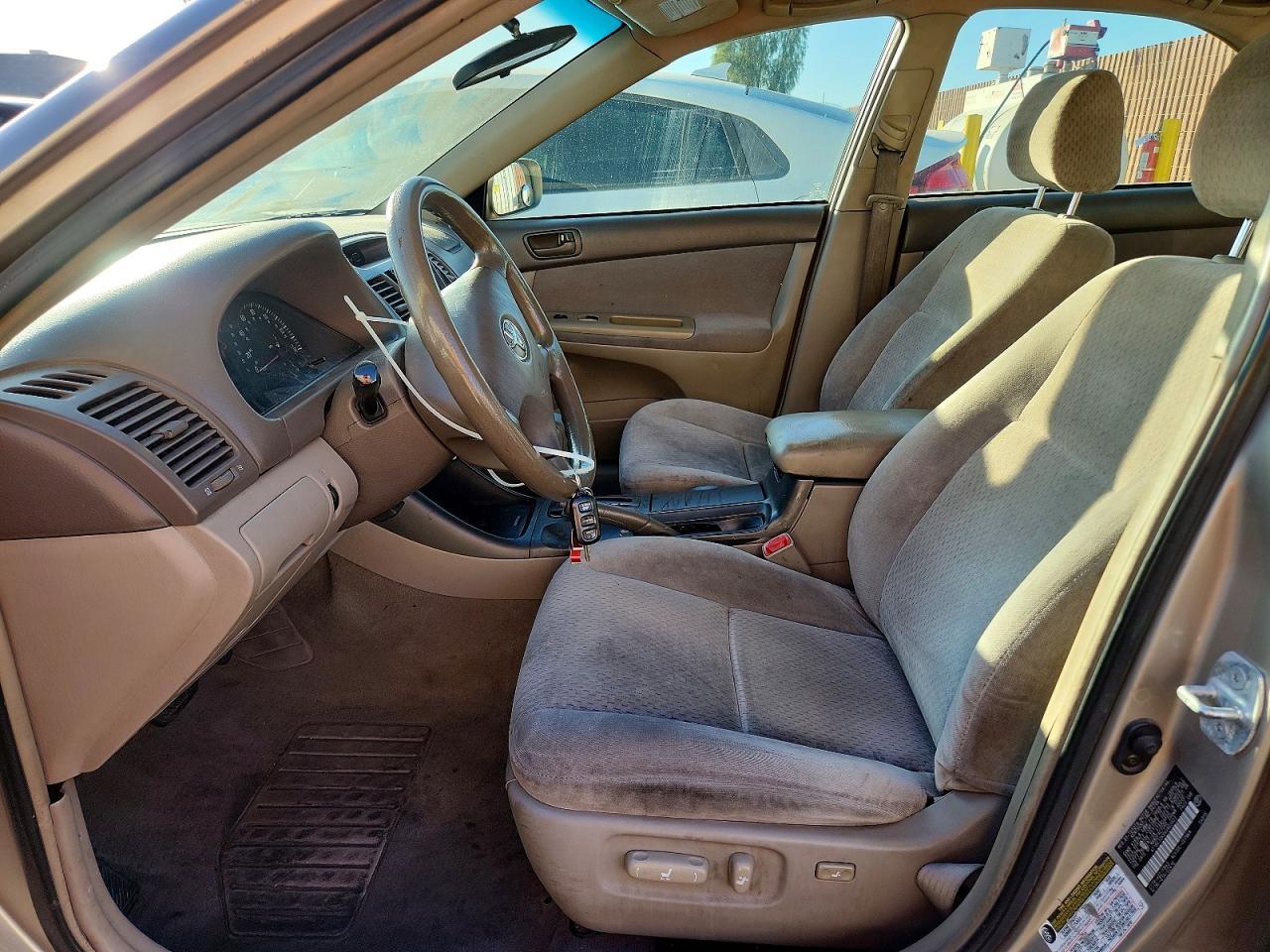 2004 TOYOTA CAMRY