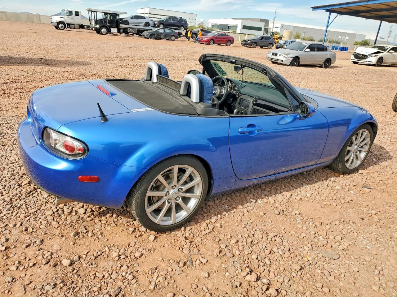 2006 MAZDA MX-5 Miata